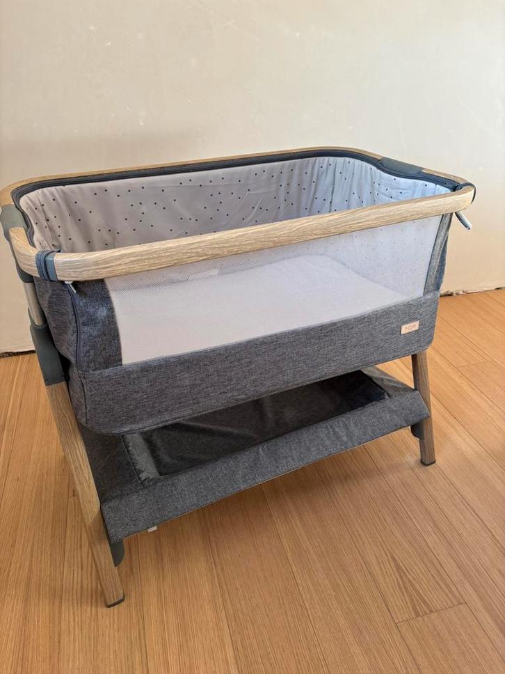 Tutti Bambini Co-sleeper met toebehoren, Enfants & Bébés, Berceaux & Lits, Comme neuf, Enlèvement