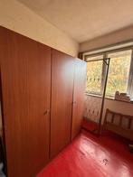 Armoires e chassis a donner, Ophalen