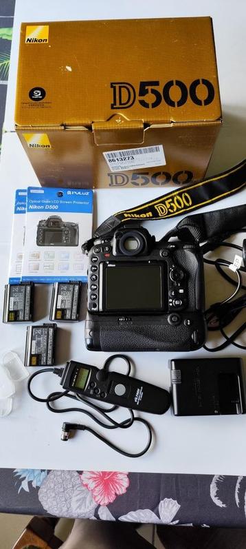 NIKON D500 + poignée MB-17 originale  beschikbaar voor biedingen