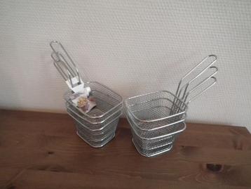 6 mini-frituurmanden van roestvrij staal (perfecte staat) beschikbaar voor biedingen