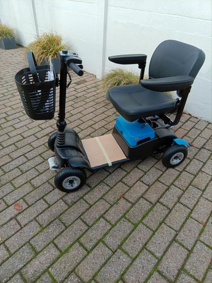 NIEUW❗Demonteerbaar Scootmobiel Vivo+ Nooit gebruikt, Diversen, Rolstoelen, Nieuw, Elektrische rolstoel, Inklapbaar, Ophalen of Verzenden