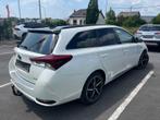 Toyota Auris Touring Sports 1.8 CVT HSD, Auto's, Toyota, Automaat, Euro 6, USB, Wit