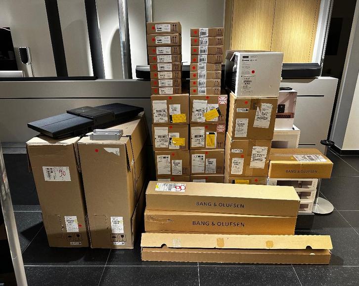Nieuwe voorraad Bang & Olufsen nieuw & ex demo - B&O, TV, Hi-fi & Vidéo, Enceintes, Neuf, Haut-parleurs Frontaux, Arrière ou Stéréo