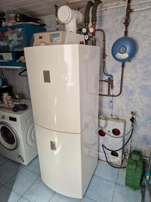 Chaudière a mazout a condensation Buderus, Doe-het-zelf en Bouw, Chauffageketels en Boilers, Zo goed als nieuw, Boiler, Ophalen