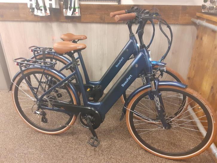 grote nieuwe voorraad gebruikte e-bike,s met garantie, Fietsen en Brommers, Elektrische fietsen, Zo goed als nieuw, 50 km per accu of meer