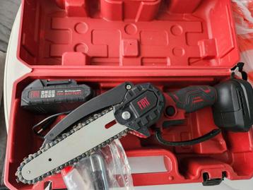 Fiat Professional – F2 – Draadloze kettingzaag  beschikbaar voor biedingen