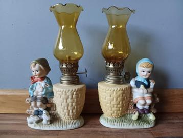 Set van 2 olielampjes  beschikbaar voor biedingen