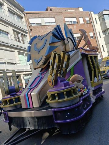 Carnavalwagen(s)/praalwagen  beschikbaar voor biedingen