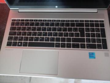 NIEUWE HP laptop beschikbaar voor biedingen