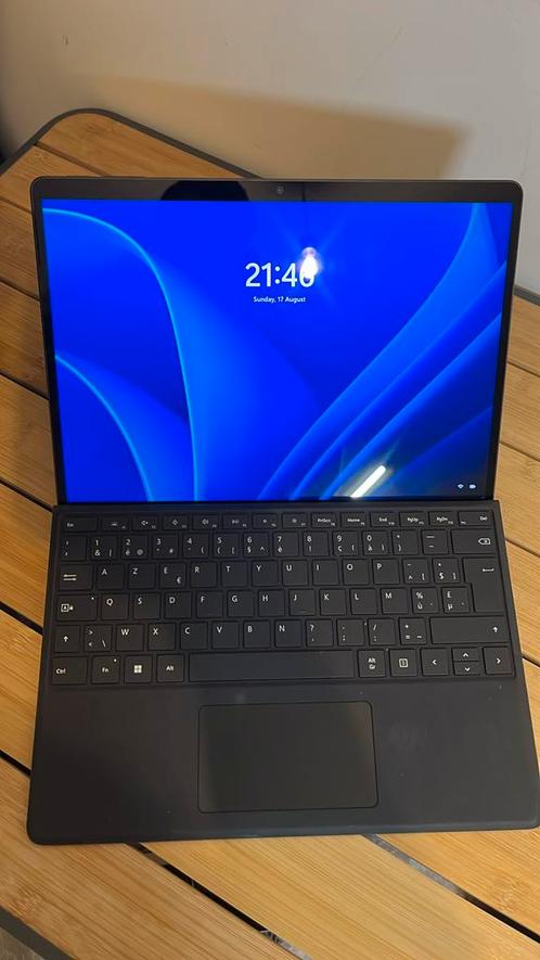Surface Pro 9, Computers en Software, Windows Laptops, Zo goed als nieuw, SSD, Ophalen