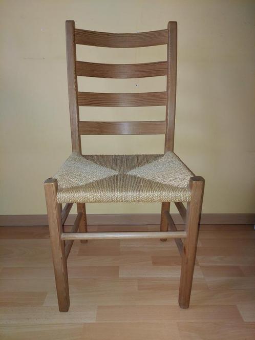 4 stoelen met rieten zitting, Huis en Inrichting, Stoelen, Gebruikt, Vier, Hout, Riet of Rotan, Bruin, Ophalen