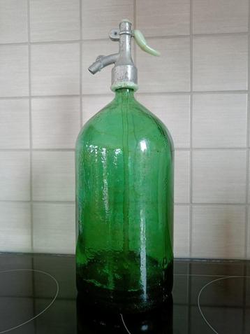 Grote groene sodafles. Sifonfles. Spuiutfles. Hoogte: 36,5cm beschikbaar voor biedingen