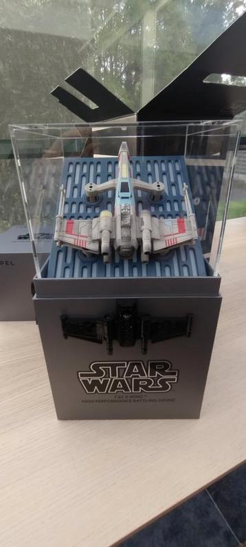 Star wars battle drone X-Wing Collector item