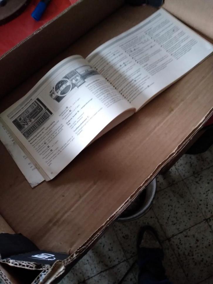 Nederlands talig instructie boekje vw golf 2, Auto diversen, Handleidingen en Instructieboekjes, Ophalen of Verzenden