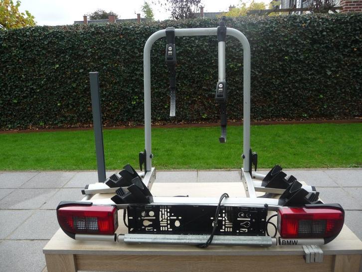 BMW original fietsdrager, Autos : Divers, Porte-vélos, Comme neuf, Accessoire porte-vélos, 2 vélos, Pneus larges, Vélo électrique