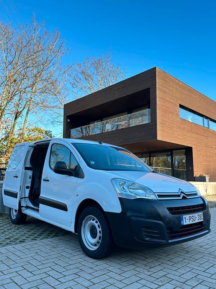 Citroën Berlingo 16HDI euro6b pret à immatriculer, Auto's, Bestelwagens en Lichte vracht, Particulier, Airbags, Airconditioning