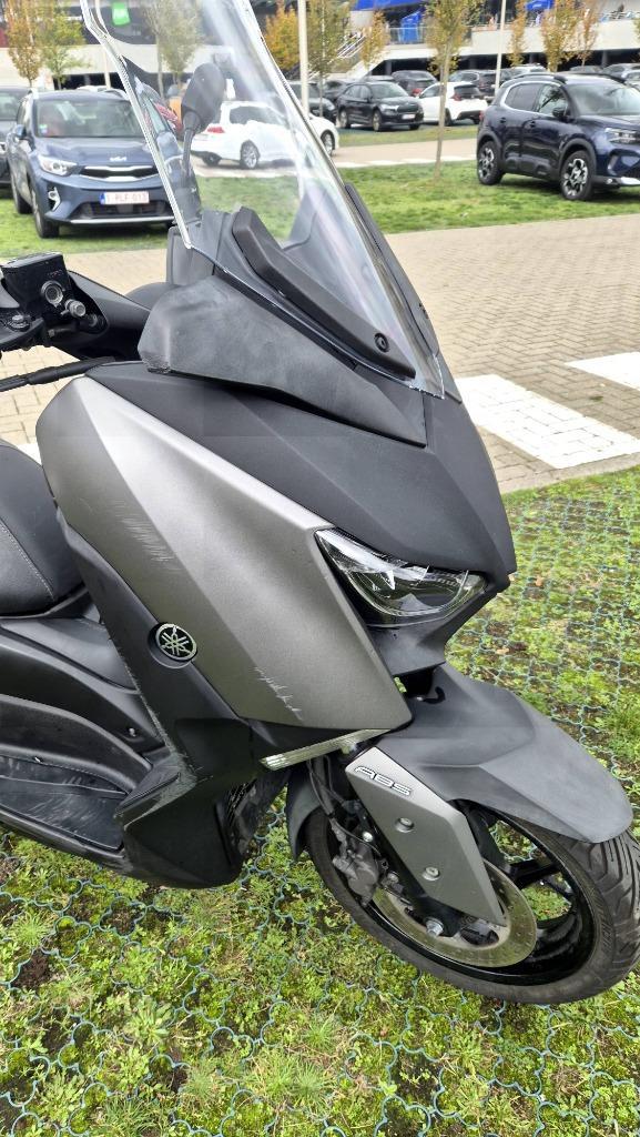 Yamaha Xmax300, Motoren, Motoren | Yamaha, Particulier, Scooter, 12 t/m 35 kW, 1 cilinder, Minimaal motorrijbewijs A2, ABS, LED Verlichting