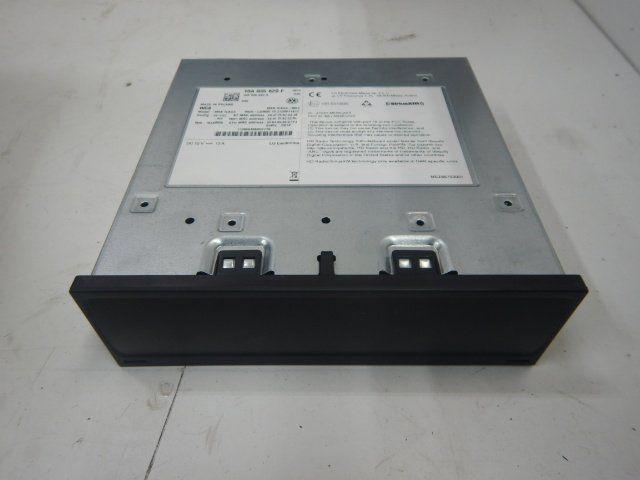 VW ID4 Regelapparaat Radio Navigatie 10A035820F, Auto diversen, Autonavigatie, Gebruikt, Ophalen of Verzenden