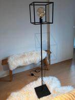 Vloerlamp zwart, Huis en Inrichting, Ophalen, Zo goed als nieuw