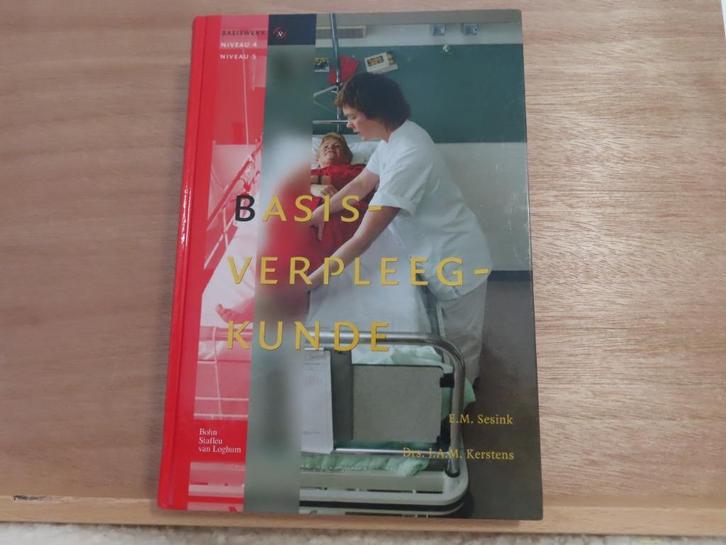 NIEUW / Basis verpleegkunde – E.M. Sesink, Drs. J.A.M. Kerst, Boeken, Wetenschap, Nieuw, Overige wetenschappen, Ophalen of Verzenden