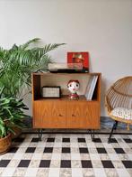 Vintage midcentury kastje / platenspeler meubel / retro kast, Maison & Meubles, Armoires | Armoires murales, Avec porte(s), 25 à 50 cm