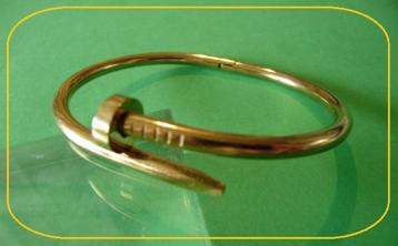 Armband goudkleurig metaal naar model >>> JUSTE UN CLOU <<< beschikbaar voor biedingen