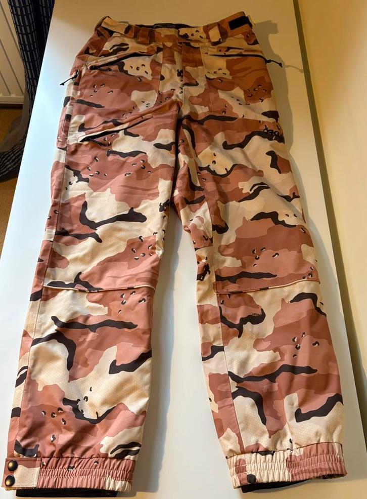 Skibroek Oakley - S - weinig gebruikt - nieuwprijs = €189, Kleding | Heren, Wintersportkleding, Zo goed als nieuw, Broek, Ophalen