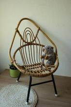 Vintage kinderstoel rotan, Antiek en Kunst, Ophalen