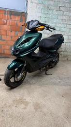 Yamaha aerox 2T 50 cc watergekoeld b klasse, Fietsen en Brommers, Scooters | Yamaha, Ophalen, Zo goed als nieuw, Aerox