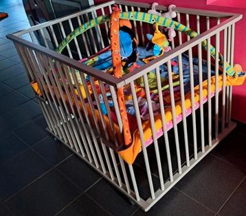 Park op wielen. Grijs, Enlèvement, Utilisé