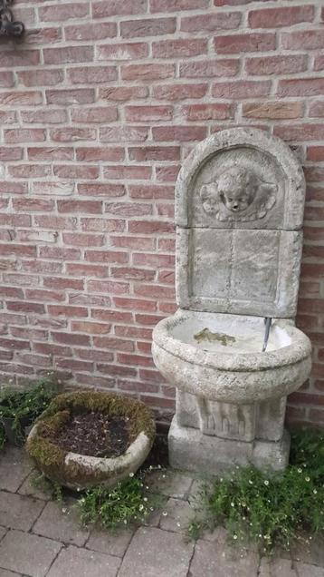 Fontaine de jardin beschikbaar voor biedingen