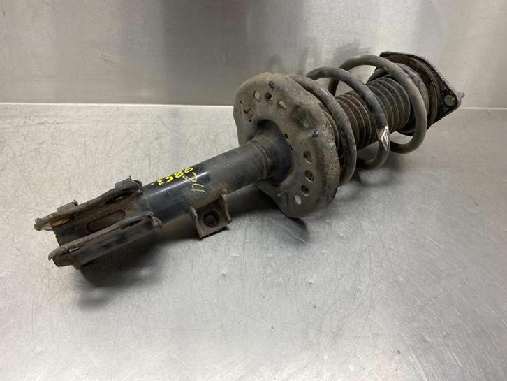 VEERPOOT RECHTS VOOR Hyundai i40 CW (VFC) (01-2011/05-2019), Auto-onderdelen, Ophanging en Onderstel, Hyundai, Gebruikt