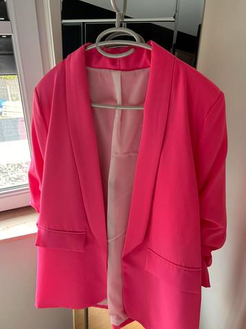 Fluo roze blazer maat S/M beschikbaar voor biedingen