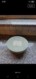 Mooie ovale sierdoos, Huis en Inrichting, Woonaccessoires | Kisten, Ophalen of Verzenden