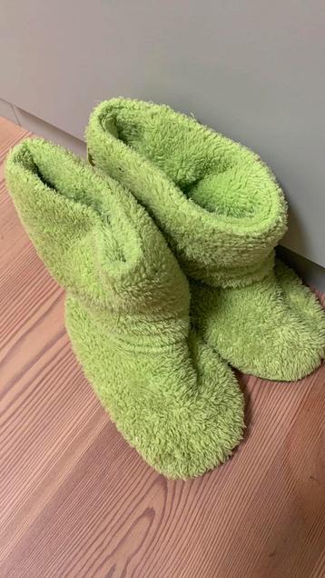 groene pantoffeltjes maat 26-30 Woody beschikbaar voor biedingen