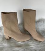 Chaussettes abricot pour femmes - taille 41 - neuves, Beige, Enlèvement ou Envoi, Boots et Botinnes, Neuf