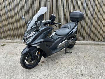 KYMCO AK550 - met topkoffer  beschikbaar voor biedingen
