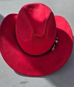 Western hoed rood met mooie Zwarte riemgesp (Nieuw), Kleding | Dames, Ophalen of Verzenden, Nieuw, Hoed