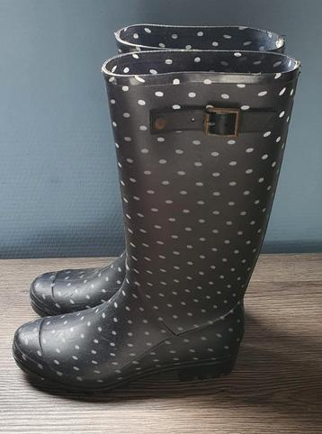 Regenlaarzen maat 37 beschikbaar voor biedingen