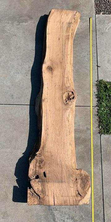 Droge eiken planken/balken beschikbaar voor biedingen