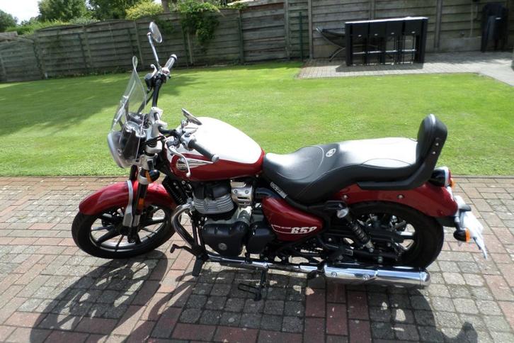 Royal Enfield Meteor 650, Motoren, Motoren | Royal Enfield, Particulier, Toermotor, Motorrijbewijs A, 2 cilinders, ABS, LED Verlichting