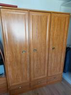 Kleerkast - kledingkast - kleedkamer, Huis en Inrichting, Ophalen, Gebruikt, Met deur(en)
