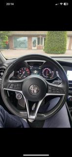 Alfa romeo giulia 2.0T, Auto's, Alfa Romeo, Automaat, Achterwielaandrijving, 4 cilinders, Wit