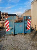 Conteneur à crochets 20M3, Enlèvement