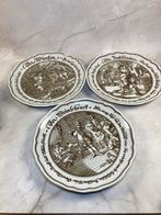 Assiettes en porcelaine décoratives :scènes de vinification, Enlèvement ou Envoi