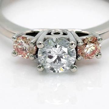 Diamanten 10Kt gouden ring beschikbaar voor biedingen