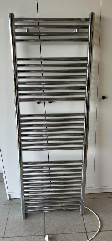 elektrische handdoekradiator ZEHNDER, Doe-het-zelf en Bouw, Verwarming en Radiatoren, Ophalen, Hoog rendement (Hr), Radiator, Minder dan 60 cm