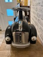 Loopauto elvis presley, Ophalen