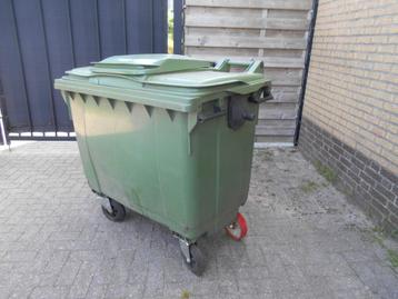 groene kliko met dubbele deksel beschikbaar voor biedingen