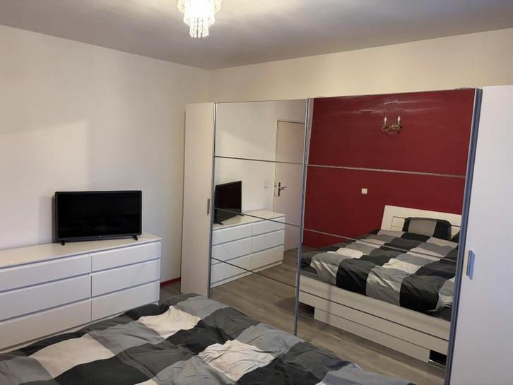 Chambre complète 2 personnes , grand dressing, Maison & Meubles, Chambre à coucher | Chambres à coucher complètes, Utilisé, Deux personnes